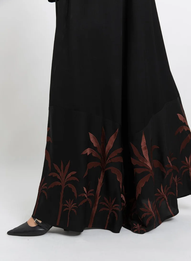 Kaafmeem Black Wadi Alnakhil A-Cut Abaya