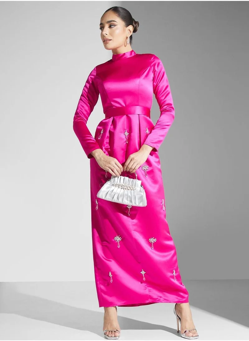 اكاديا فاشن Embellished High Neck Dress
