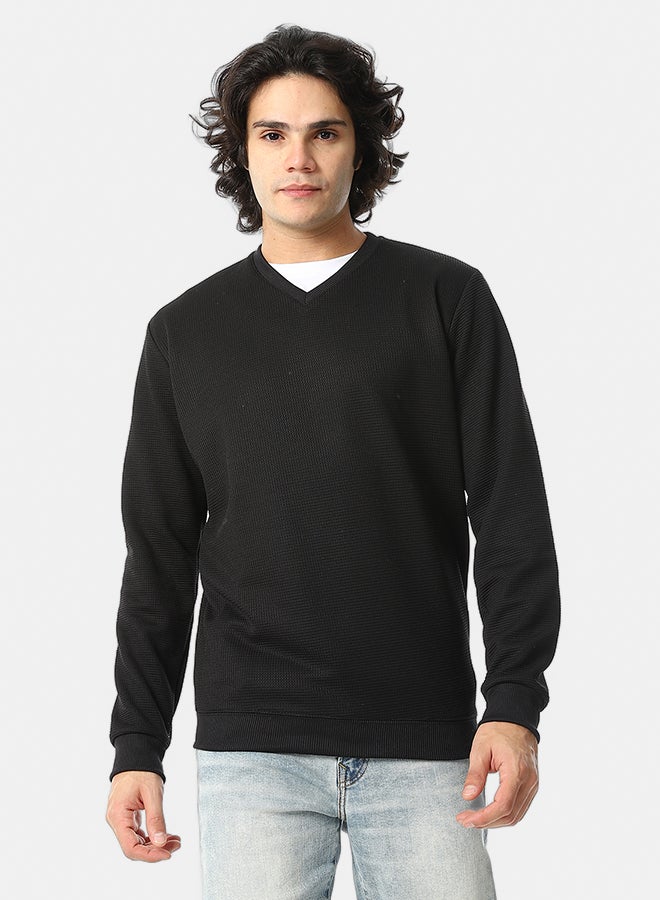 Red Circle V-Neck Fog Knitted Pullover - Image 1