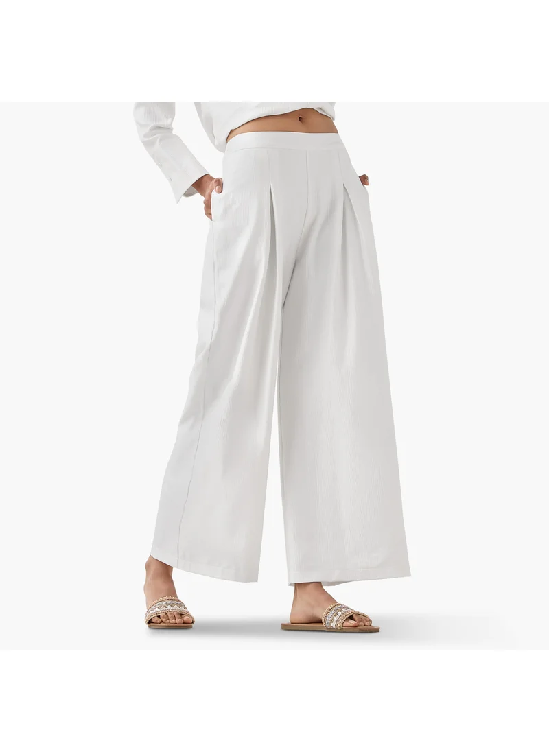 Iconic Iconic Pleated Textured Pants with Pockets