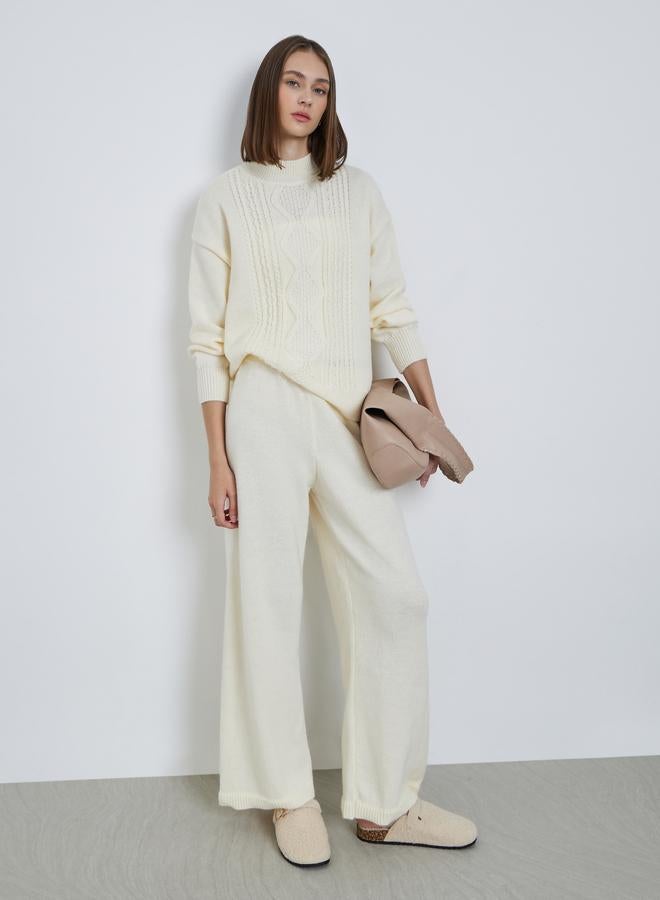 Styli Women Off White Plain Flat Knit Wide Leg Pants - Image 1
