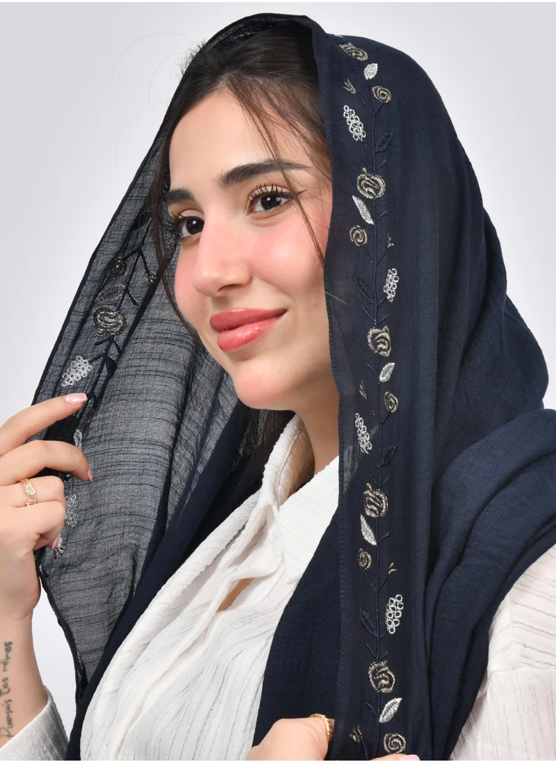 عبايات حوراء طرحه بقماش لينن مطرزة على الحواف