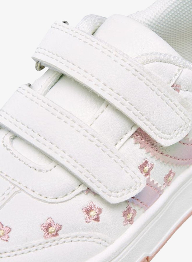 JUNIORS Girls Hook And Loop Ankle Sneakers - Image 4