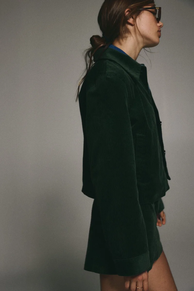 اتش اند ام تنورة ميني من الدنيم