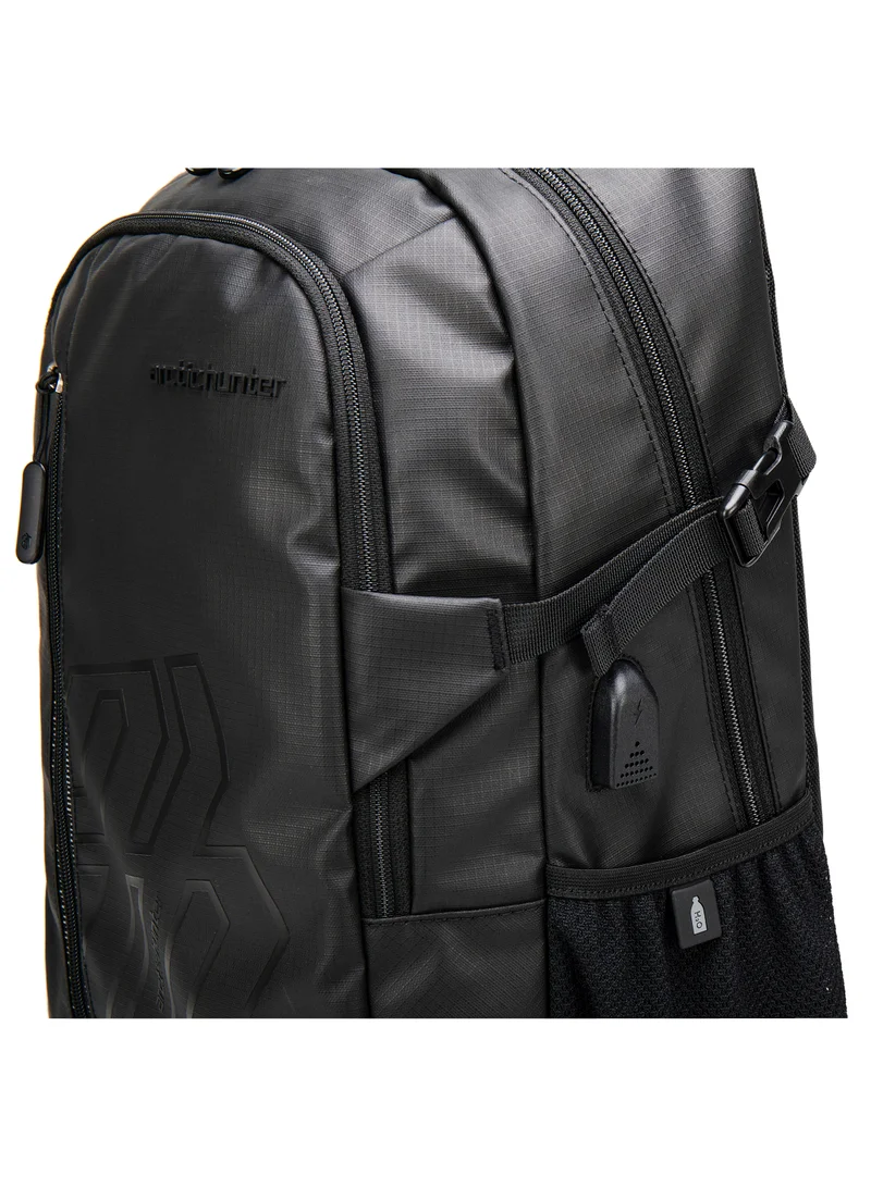 ARCTIC HUNTER Laptop Backpack for Unisex 28L Travel Backpack with 15.6-inch Laptop Pocket Compartment Business Backpack with Power Bank USB Port Water Resistant Premium Office Backpack B00387 Black