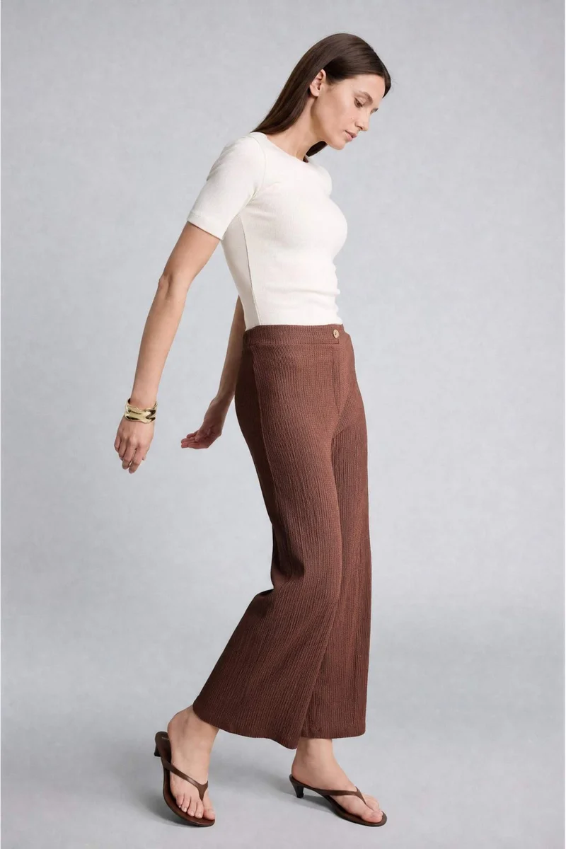 ديفاكتو Culotte Fit Regular Hem Trousers