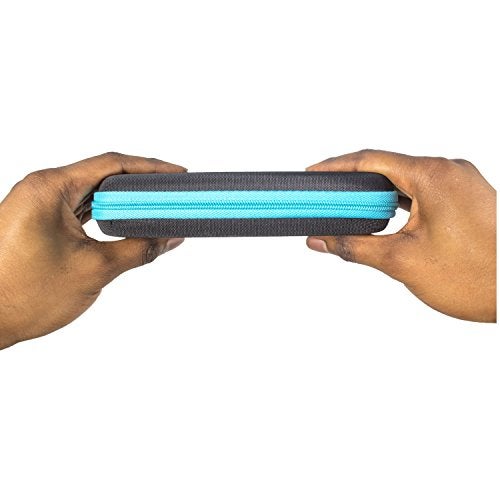 Orzly Carry Case for New 3DS XL Consoles with Slots for Games & Zip Pocket - BLUE on Black - Image 2