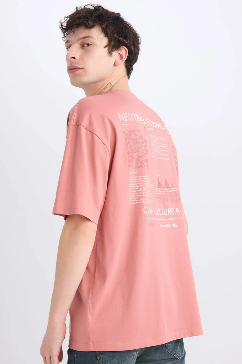 ديفاكتو Oversize Crew Neck Back Printed T-Shirt