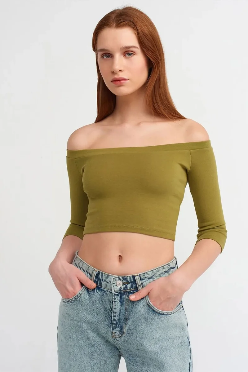 DILVIN Women’s Off-shoulder Crop Blouse
