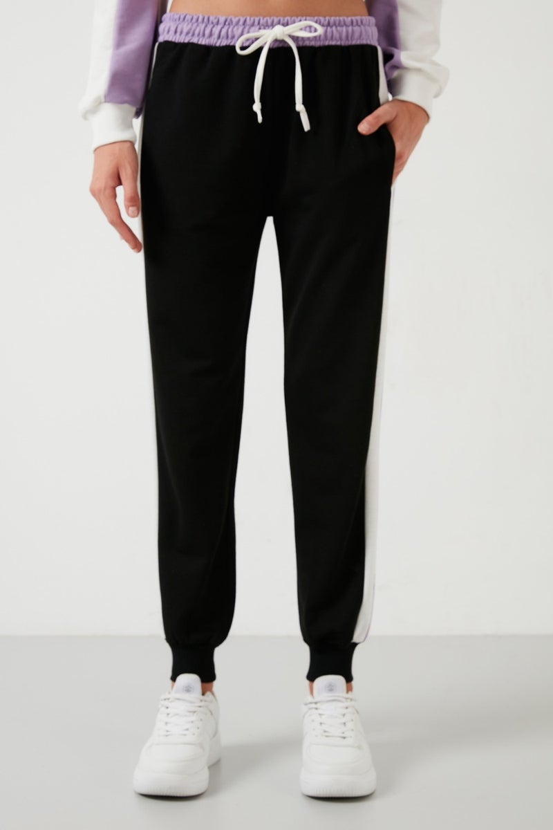 Lela Suit Women's Suit 5863835  - Image 2