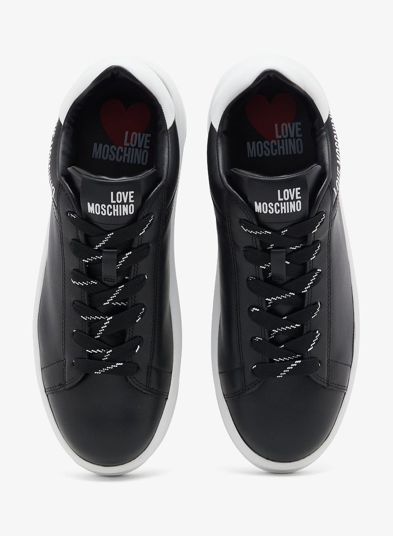 لوف موسكينو حذاء رياضي منخفض بشعار - Image 5