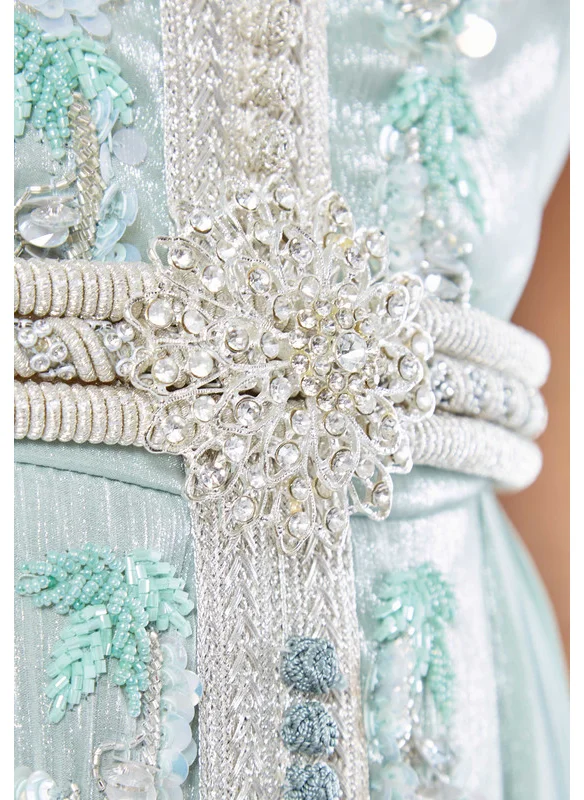 امري Cold Shoulder Metallic Lace Embellished Kaftan