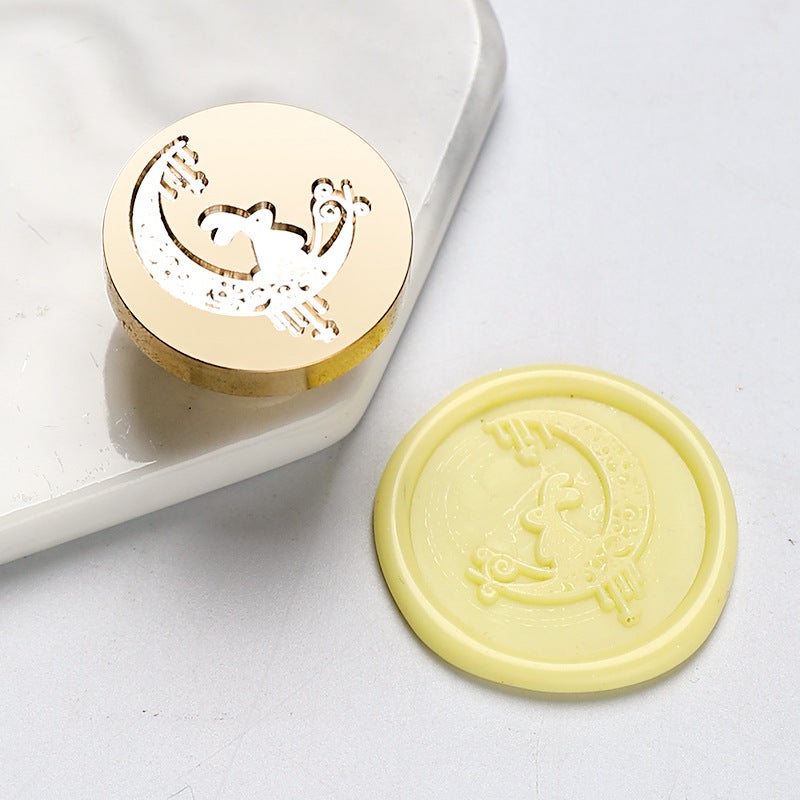 Fire Paint Seal Head Tulip Peeking Cat Hand Account Fire Paint Guka Brass Head - Image 1