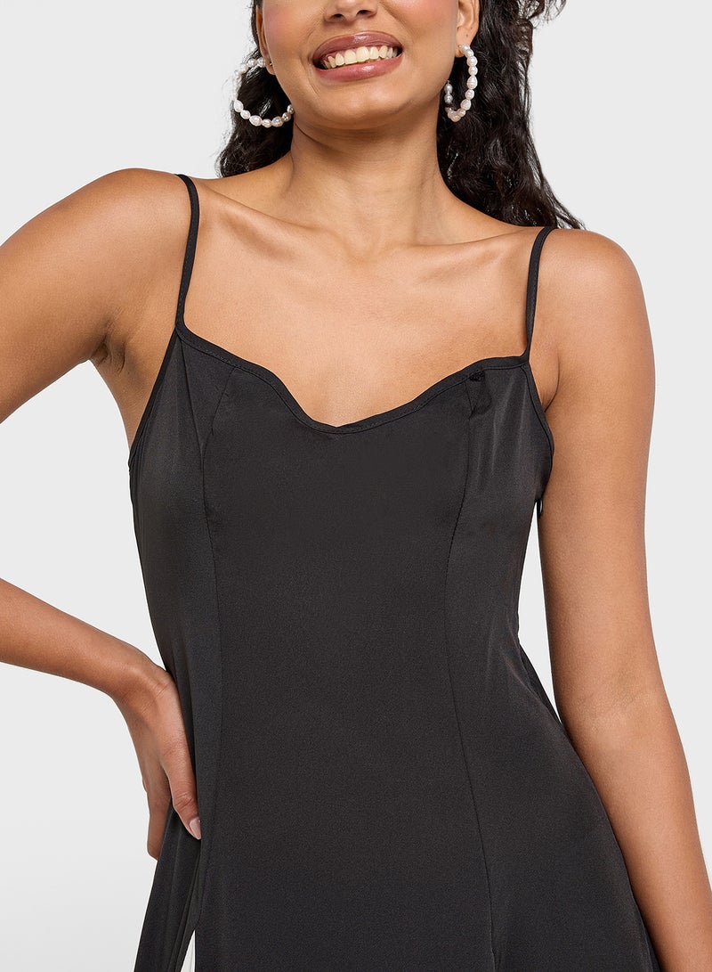 ايلا فستان بحمالات بألوان متباينة - Image 3