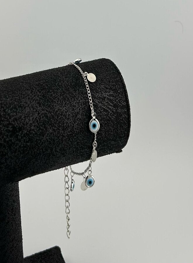 Soft women's bracelet with a captivating blue eye design  - Image 1