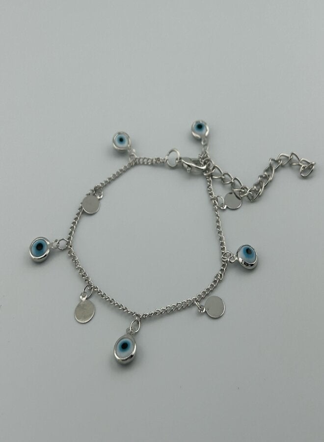 Soft women's bracelet with a captivating blue eye design  - Image 2