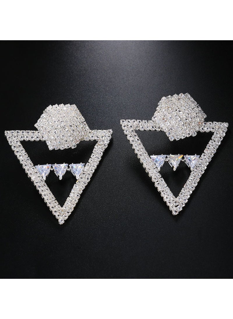Mark Fairwhale Fashionable And Minimalist Earrings 