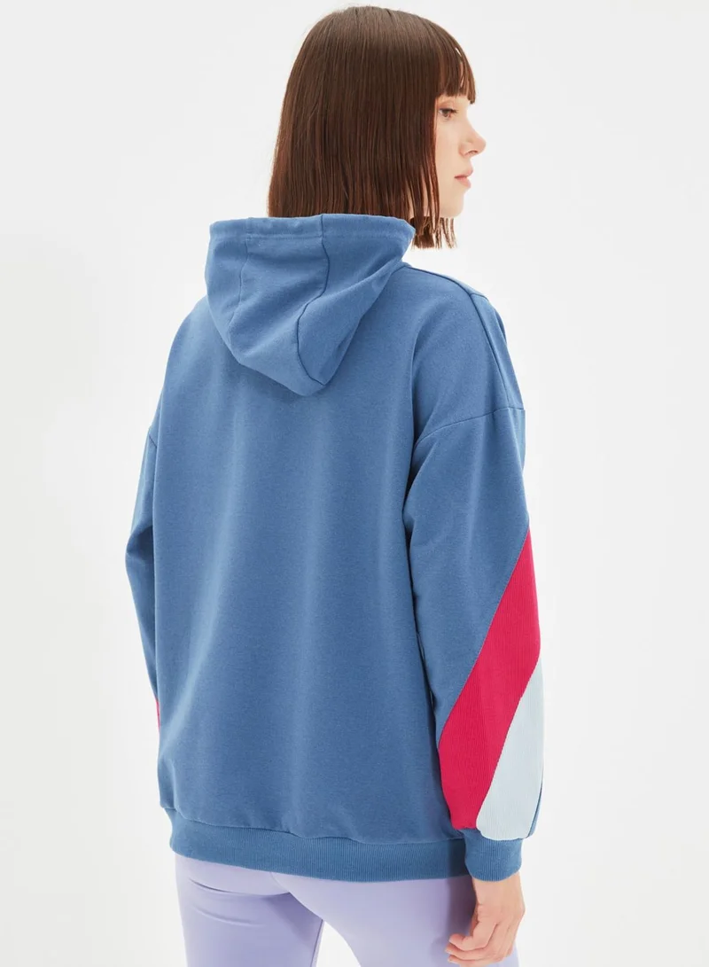 trendyol Contrast Detail Pullover Hoodie