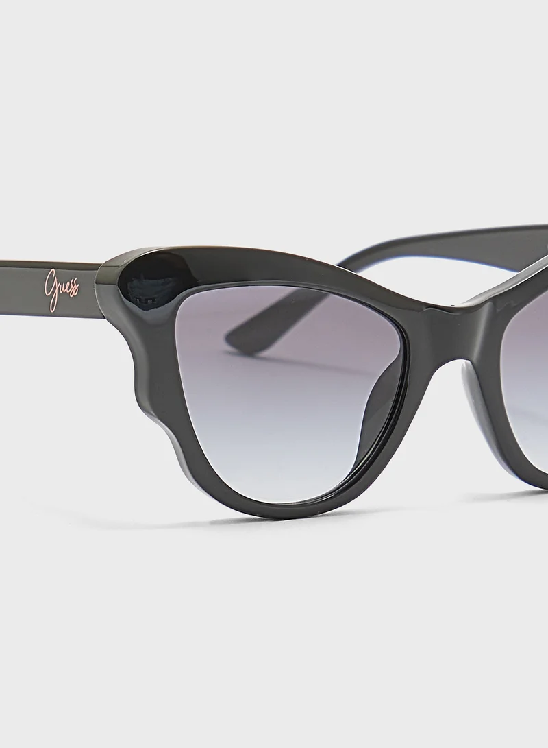 GUESS GUESS Shape Sunglasses