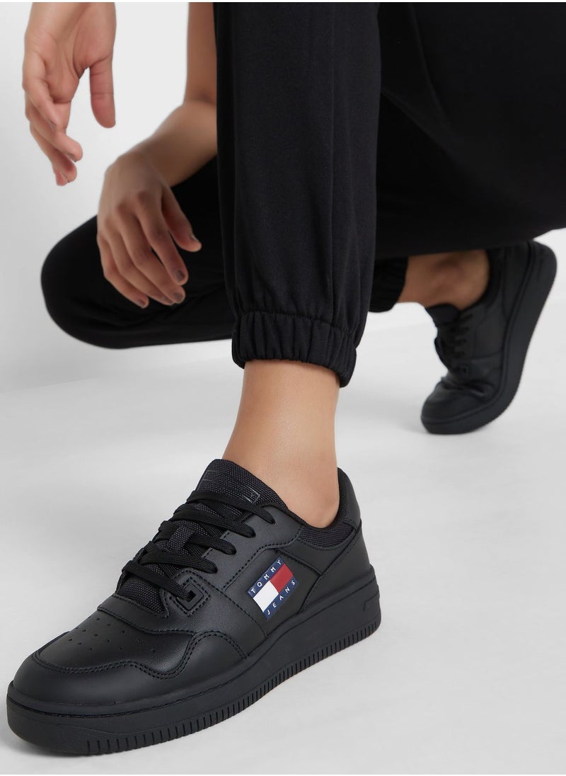 TOMMY JEANS - Retro Basket Low Top Sneakers - Image 1