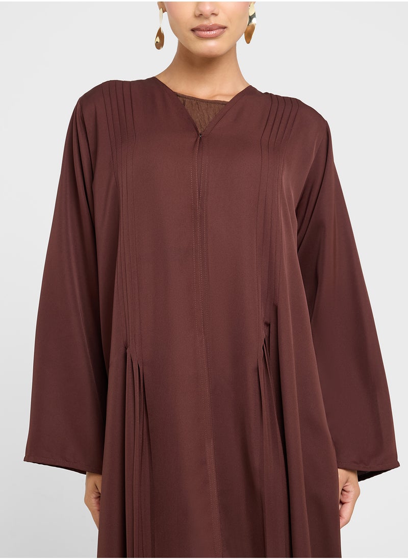 Khizana Abaya With Back Pleat & Sheila  - Image 3