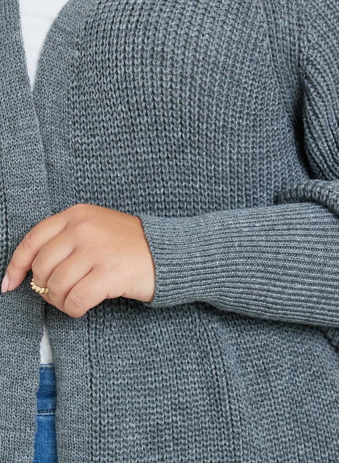 ستايلي كارديغان محاك بلون فحمي، مقاس كبير - Image 3