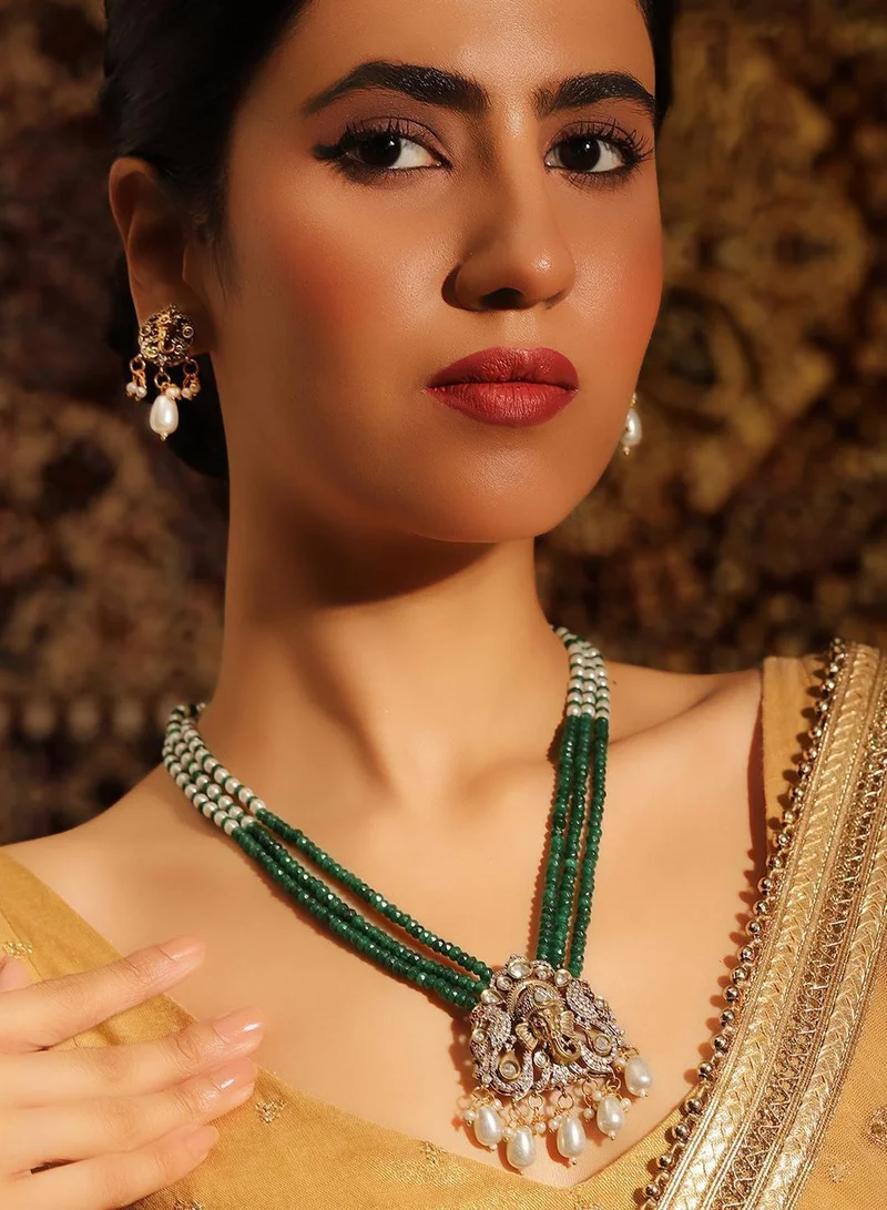 Priyaasi -Studded Pearls Beaded Jewellery Set