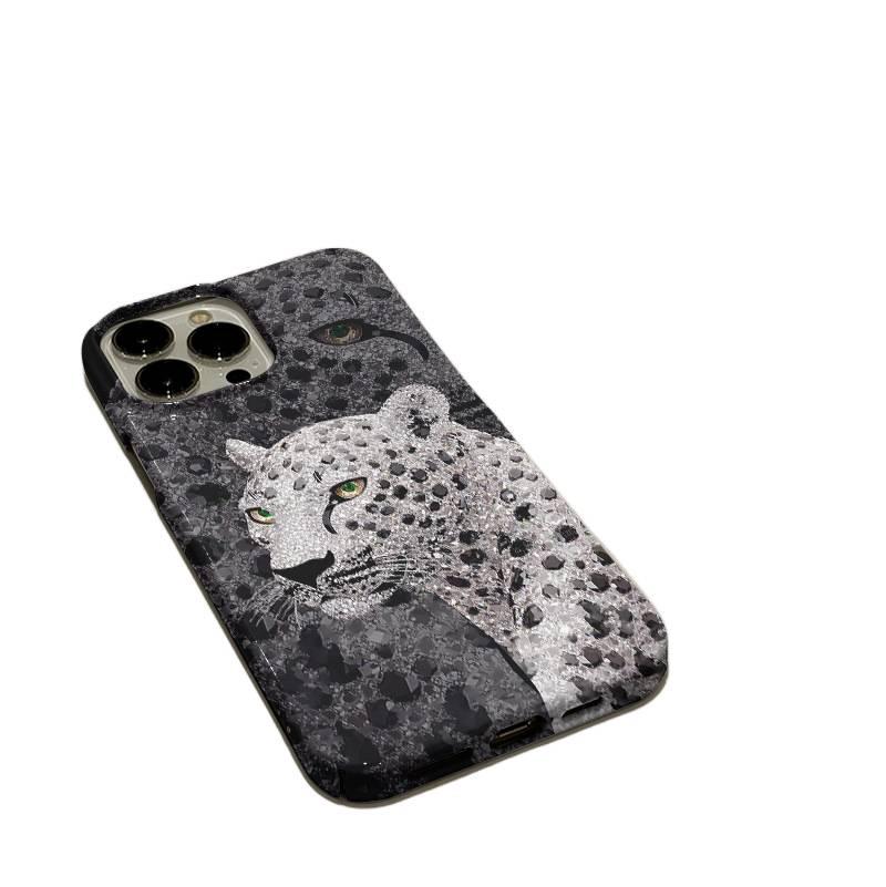 MS Film Protective Case for iPhone 15 / 15 Plus / 15 Pro / 15 Pro Max with Sparkling Snow Leopard Pattern and Drop Protection plus Shockproof plus Scratch Resistant in White - Image 4