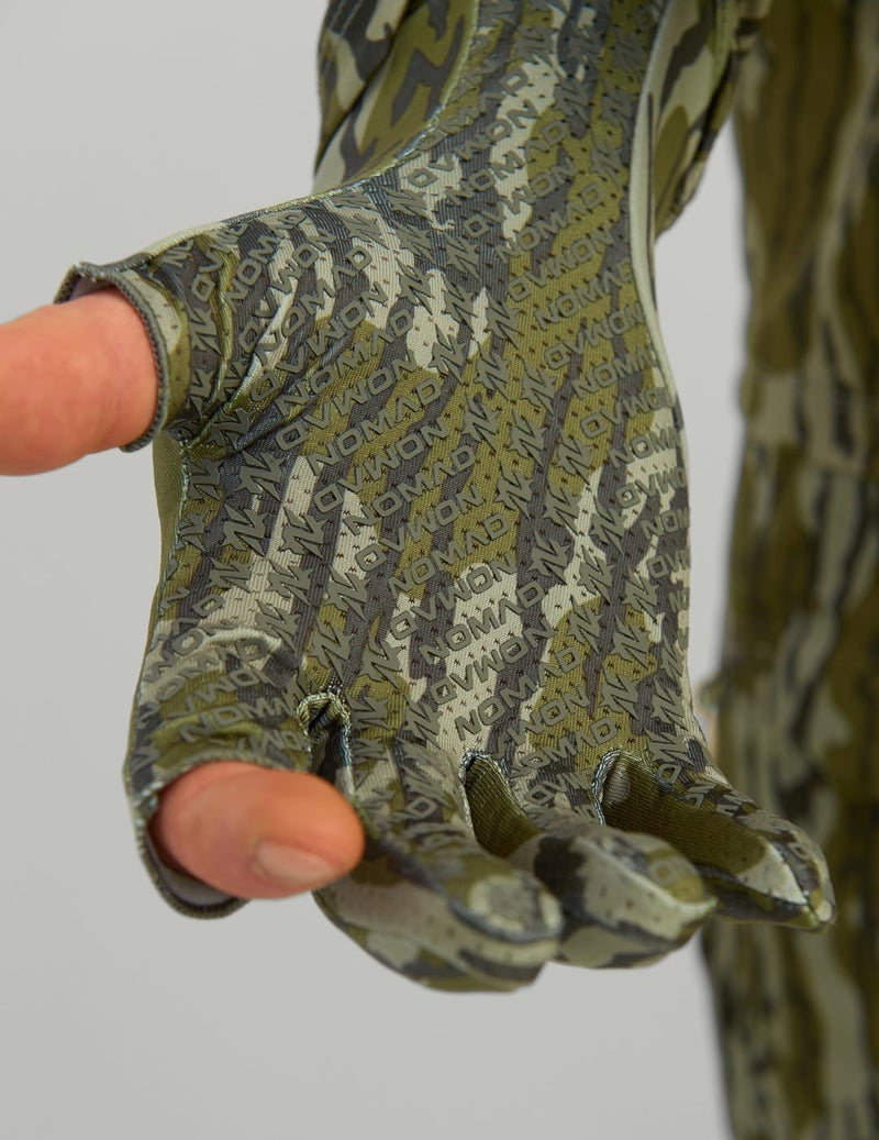 Nomad Mens Fingerless Turkey Glove | Camo Fingerless Hunting Glove, Mossy Oak Bottomland, Medium/Large - Image 2