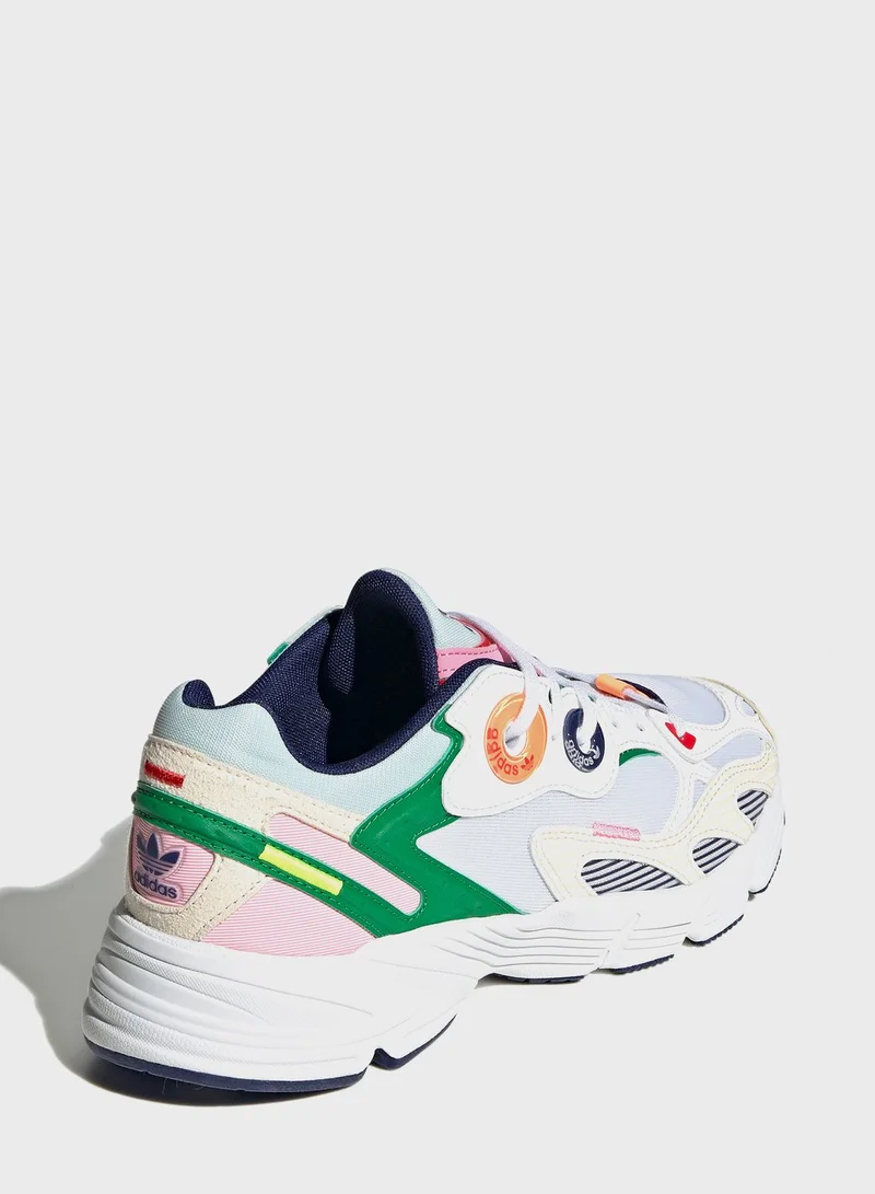 adidas Originals Astir