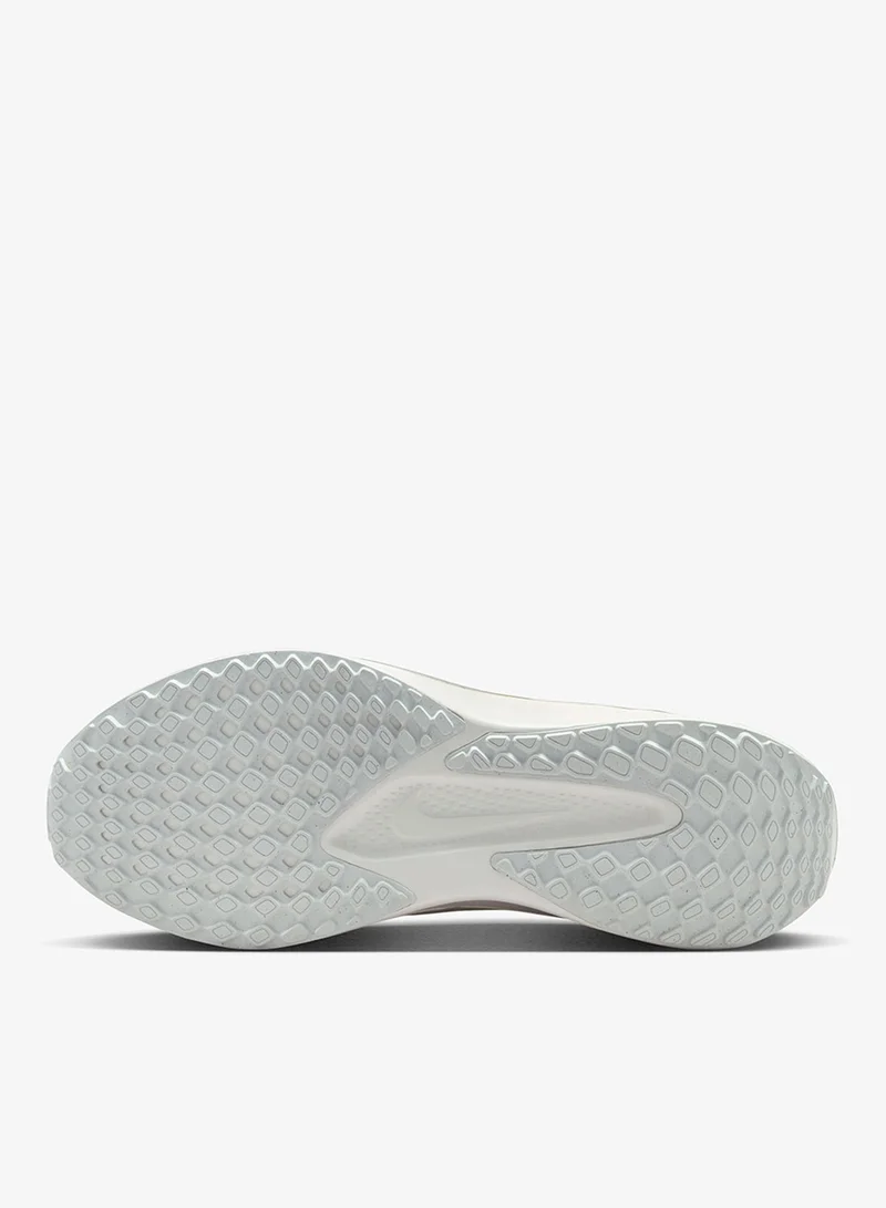 نايكي كويست ٦