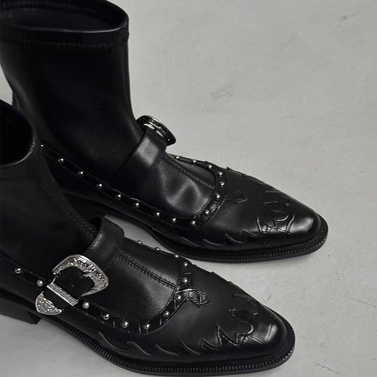 Women's Pointed Toe Chunky Heel Ankle Boots - Image 2
