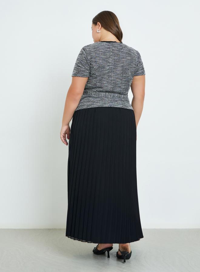 Styli Plus Size Pleated A-Line Maxi Dresses - Image 5