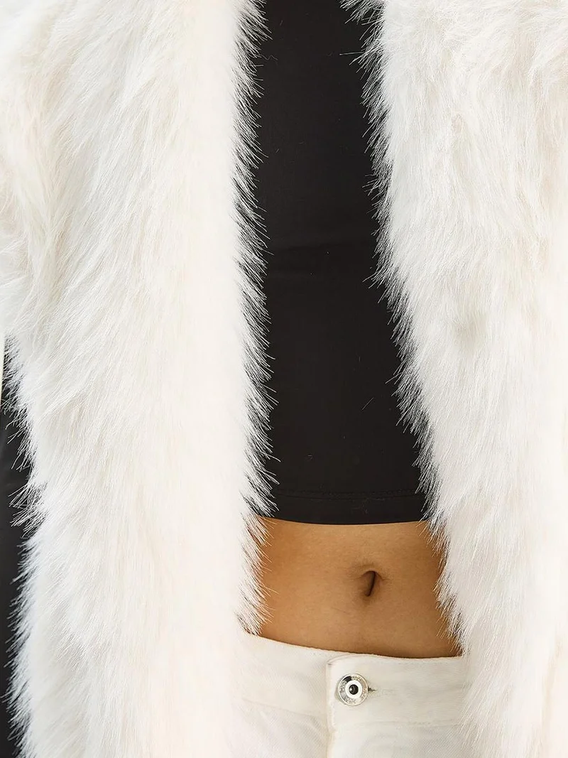 Bianco Lucci LUCCI Faux Fur Vest