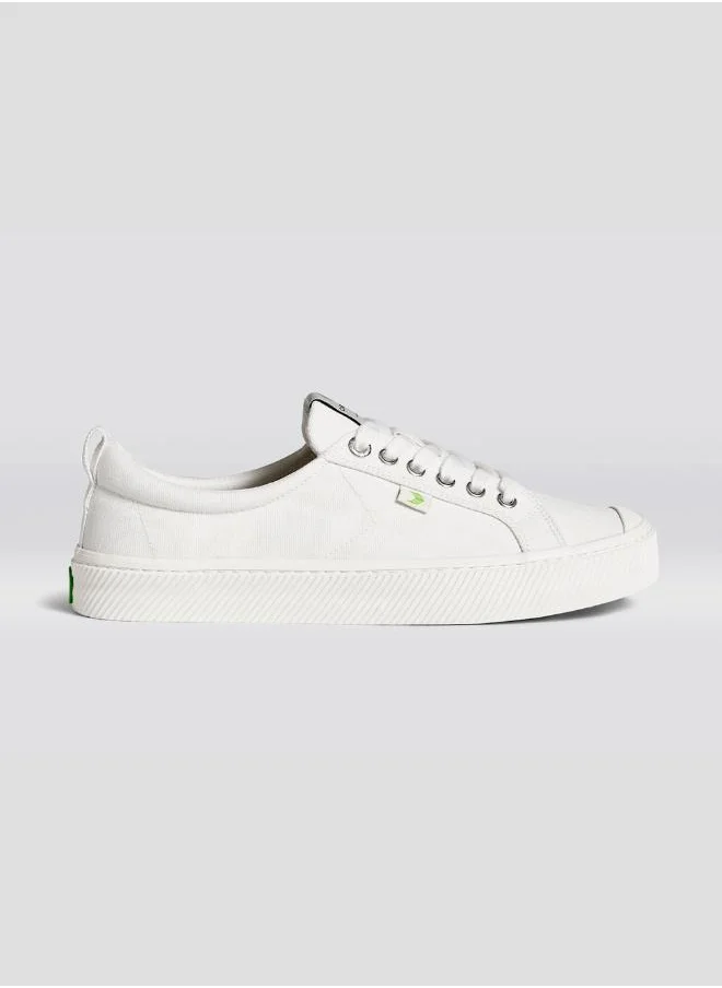 كاريوما OCA Low Off-White Canvas