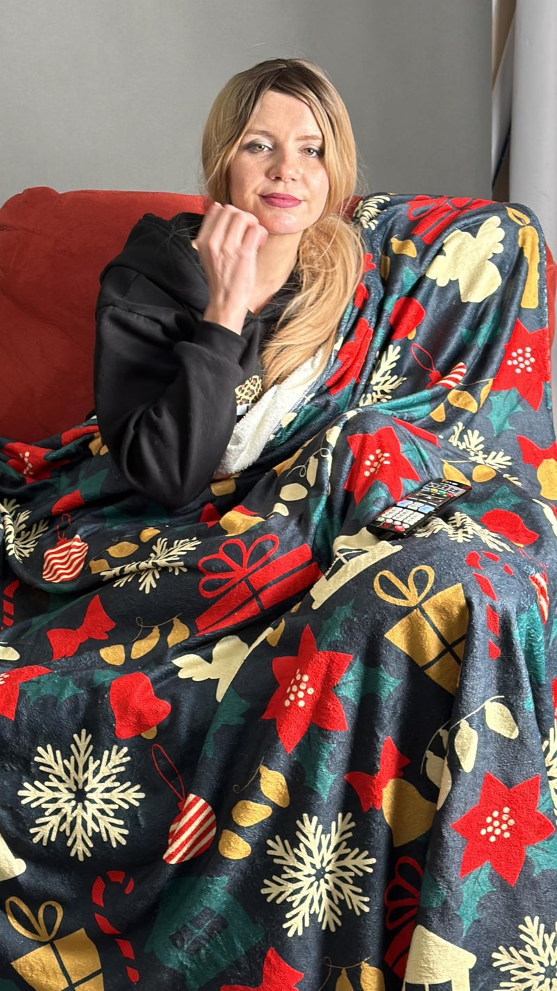 Christmas Holiday Throw Blanket - 120 x 160 cm - Multicolour - Warm Soft Velvet Fabric - Perfect for Cold Winter Nights - Great Gift Idea. - Image 4