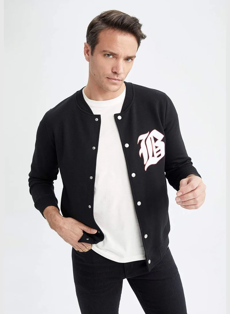 ديفاكتو Man Knitted Jacket