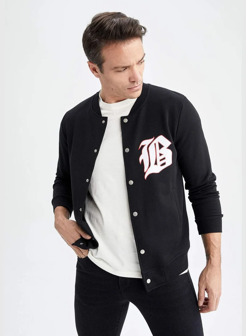 ديفاكتو Man Knitted Jacket