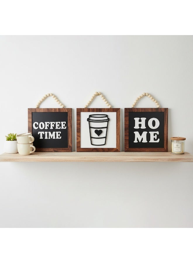 تبلوه خشبي بتصميم مميز بعبارة Coffee Time و Home بمقاس 18x18 للقطعة مصنوع من خشب MDF أسباني فاخر بسماكة 10 ملم ليضفي الي منزلك جمال واناقة لركن القهوة الخاص بكر - Image 1