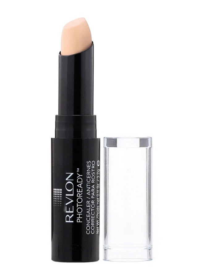 Revlon Photo Ready Creamy Concealer Stick 001 Fair - Image 1
