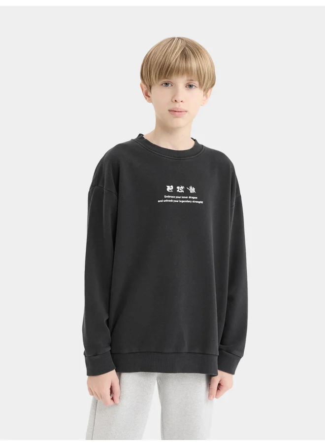 DeFacto DeFacto Boy Oversize Fit Back Printed Washed Faded Effect Sweatshirt