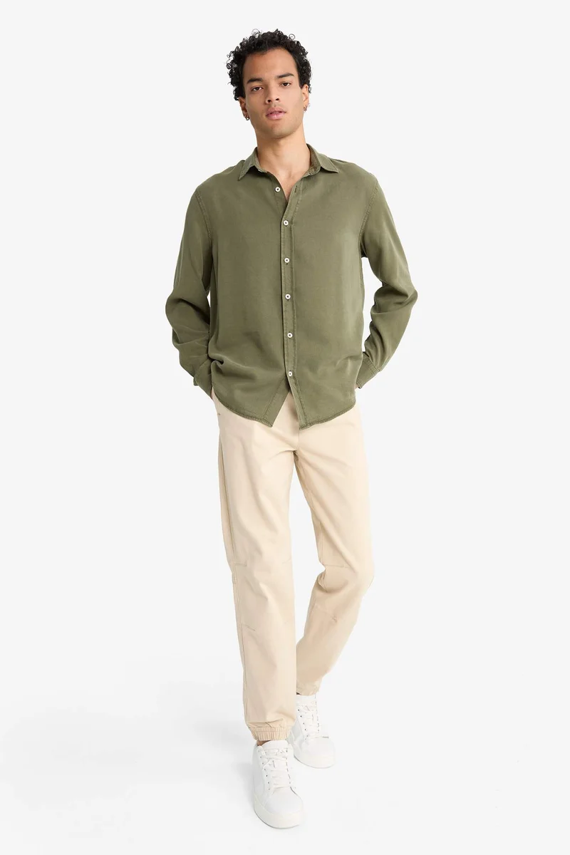 ديفاكتو Jogger Fit Three Pocket Jogger Pants