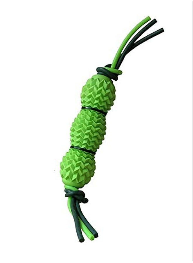 لعبة عصا قابلة للمضغ من Dental Squeaky Spike Dotted Grind Bite لجميع سلالات الكلاب والجراء (اللون حسب التوافر) - Image 1