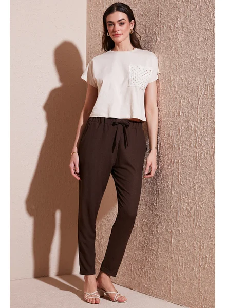 Lela Waist-Tie Pocketed Short-Leg Slim-Fit Trousers Women's Trousers 5869017
