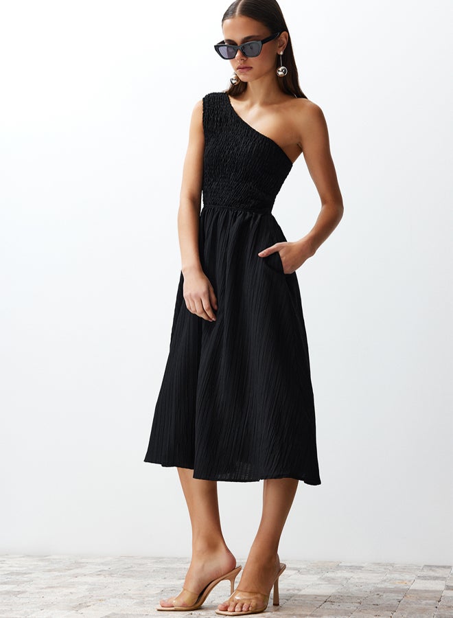 trendyol Black Waist Opening Top Size Gipeli One Shoulder Midi Woven Dress - Image 3
