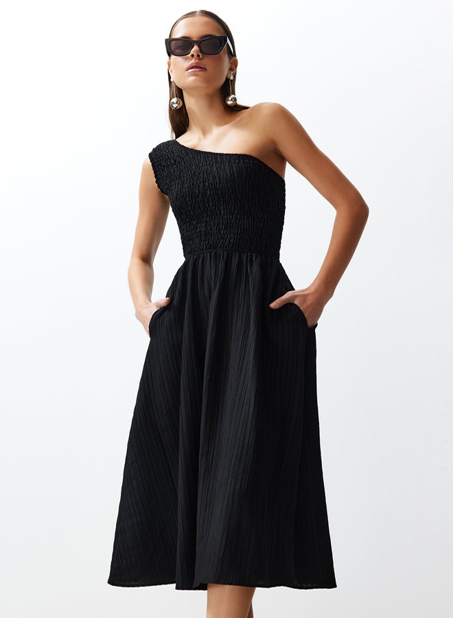 trendyol Black Waist Opening Top Size Gipeli One Shoulder Midi Woven Dress - Image 1