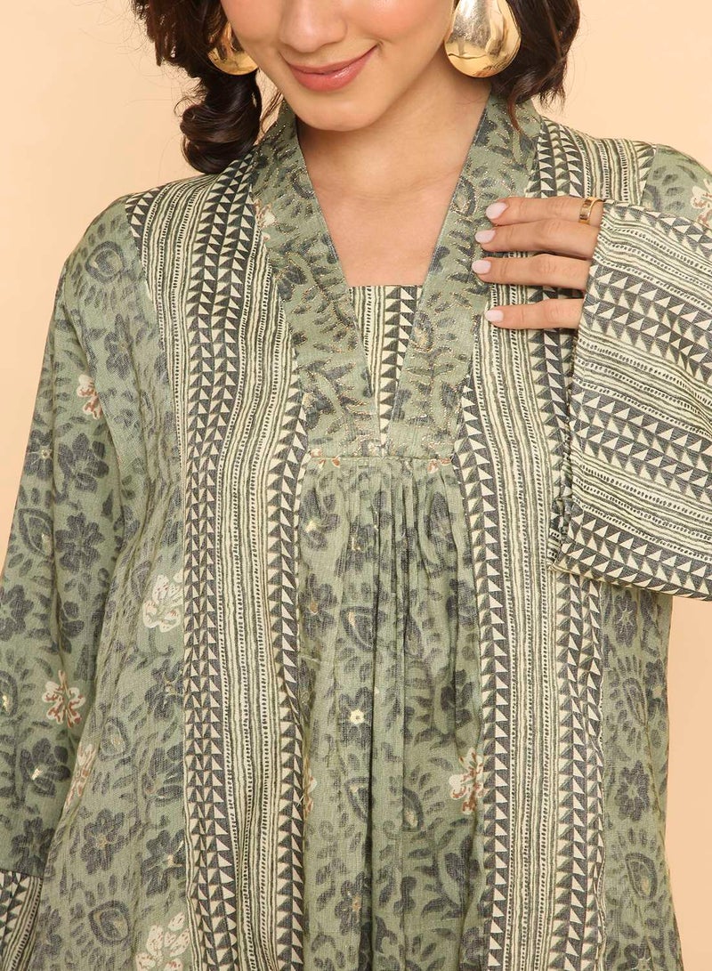 HANA & SARA Sage Green Printed Arabic Jalabiya with Intricate Panel Work & Bell Sleeves - Image 3