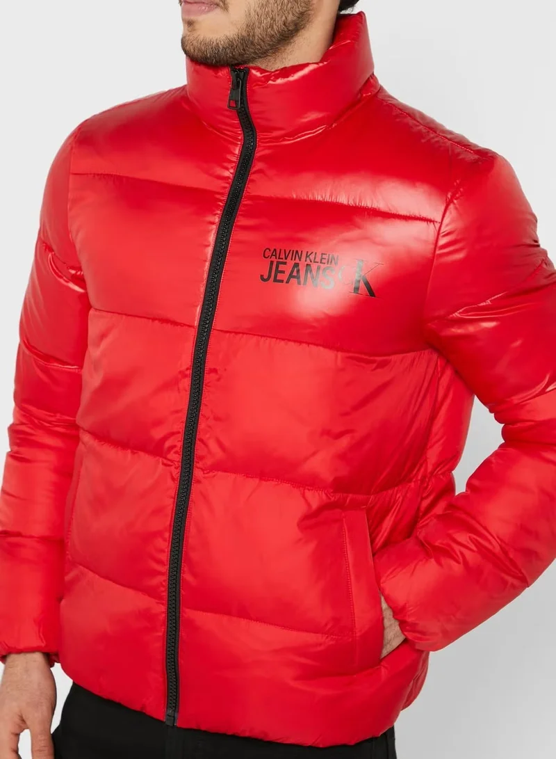 كالفن كلاين جينز جاكيت منفوش بسحاب