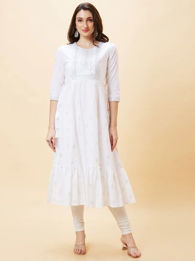 globus Globus Women Ethnic Motifs Embroidered Sequinned Pure Cotton Kurta