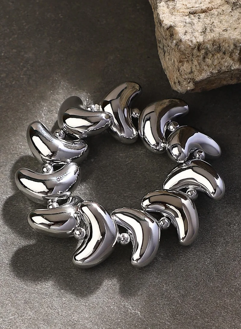 Curved Link Bracelet